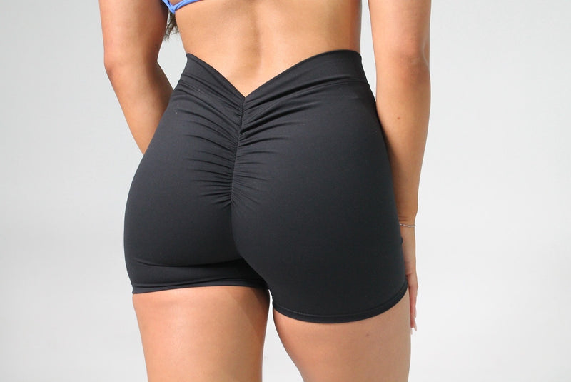 Velvet V-Back Scrunch shorts
