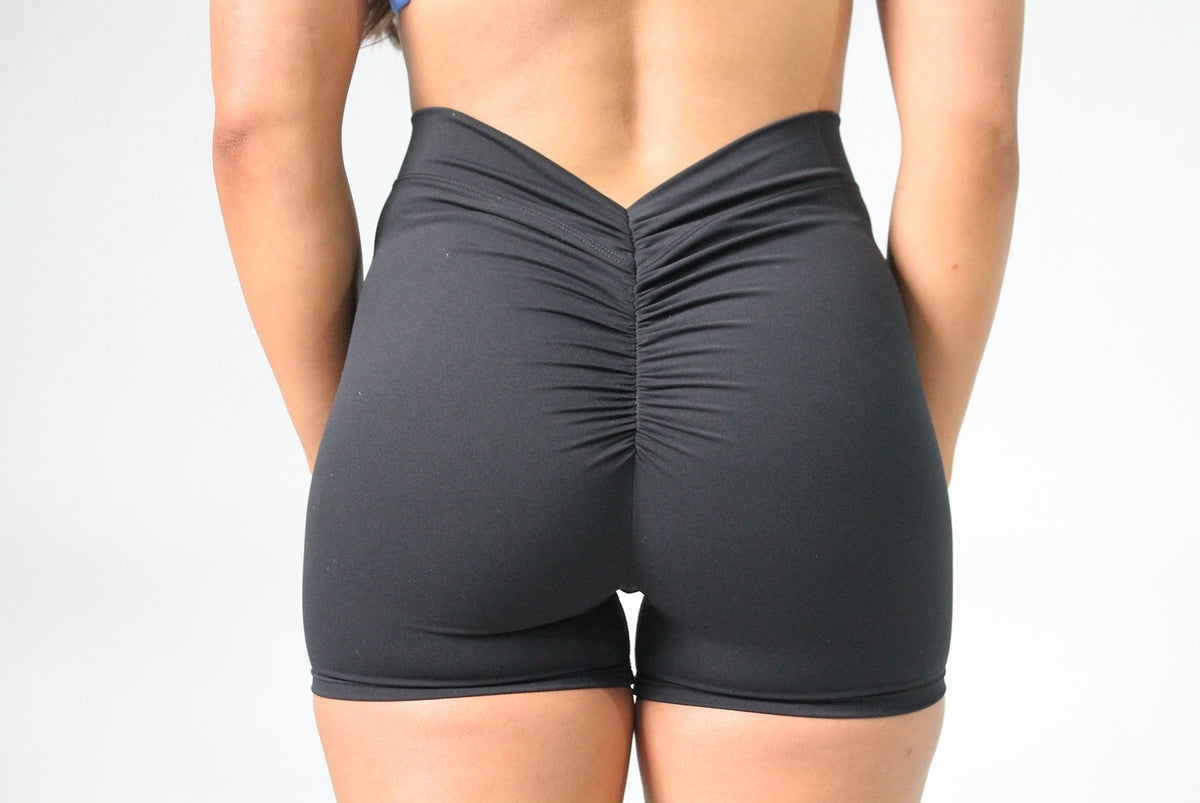 Velvet V-Back Scrunch shorts